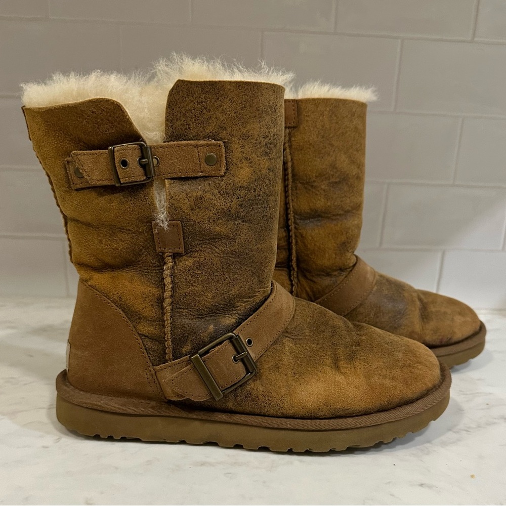 Ugg Dylan Boots Size 8 - image 1